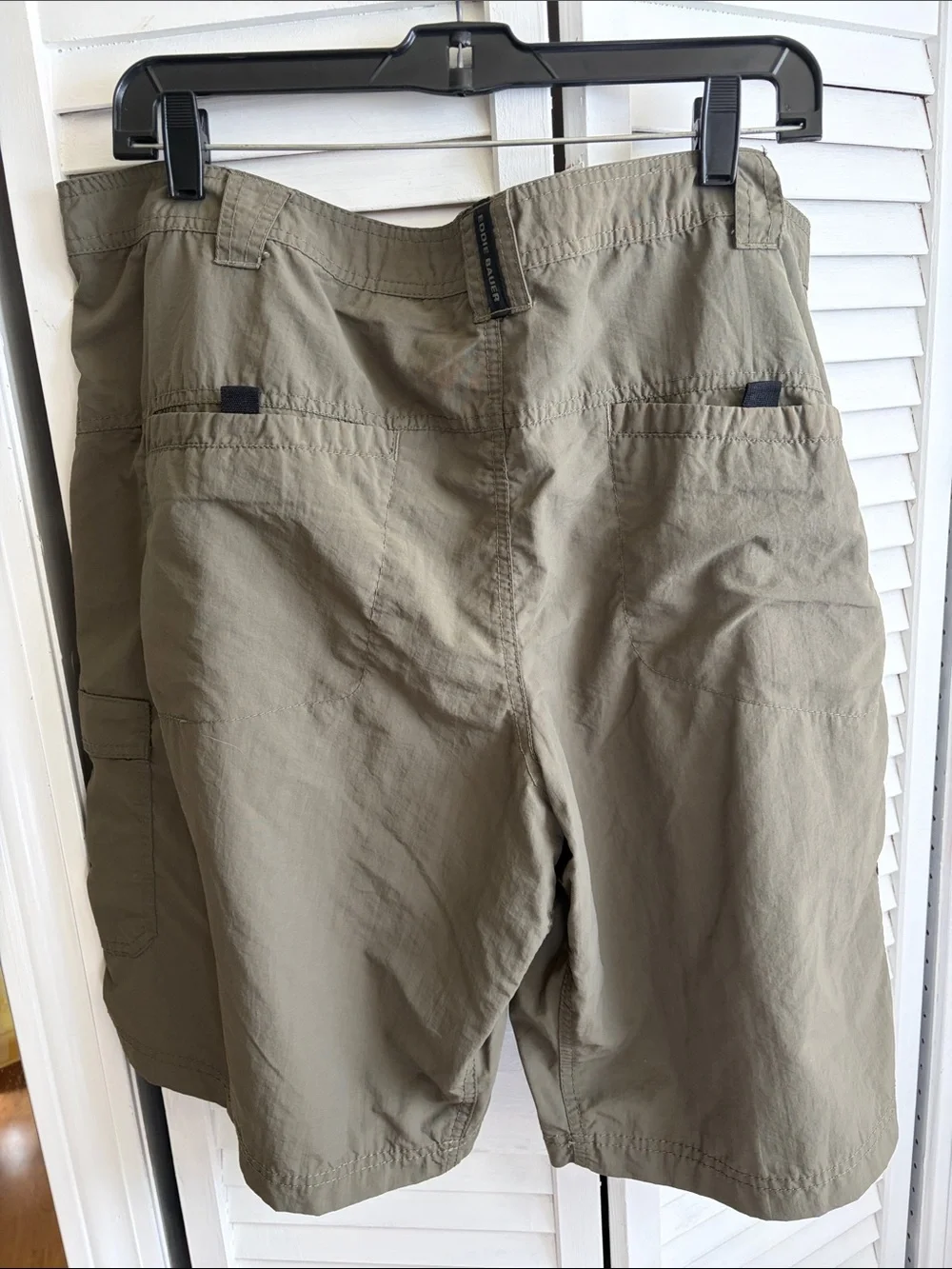 Eddie Bauer Olive Green Cargo Shorts - Relaxed Utility Fit